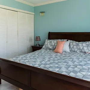 https://little-bay-country-club-1-bedroom.hotelsmontegobay.org